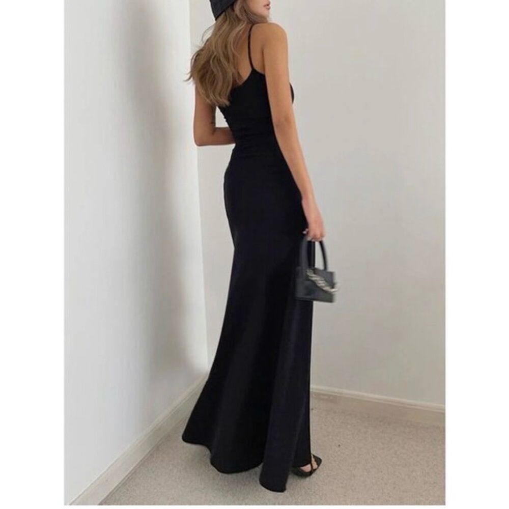 Commense Black Maxi Dress - Picture 3 of 5